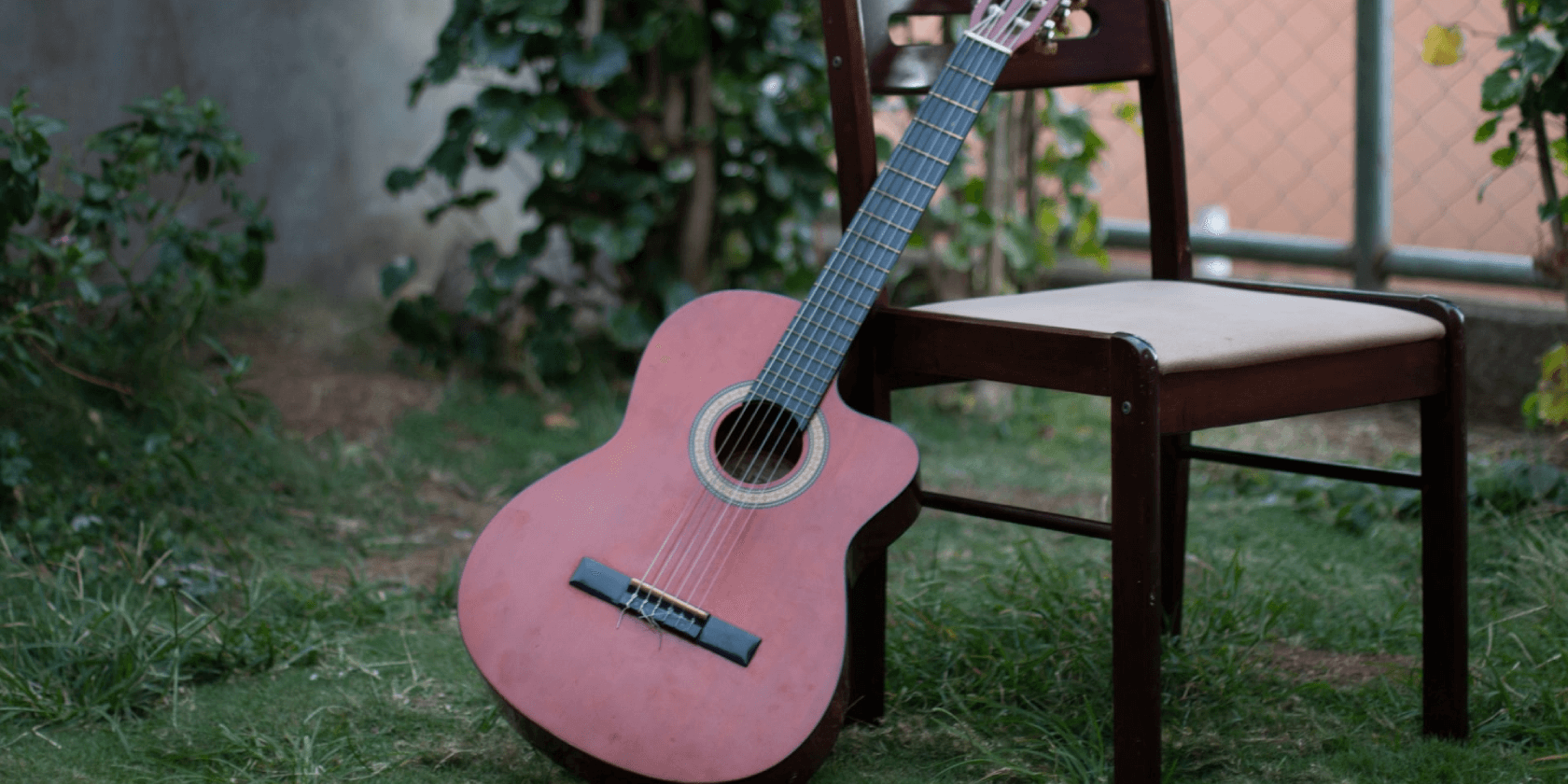 pack your guitar properly for shipping